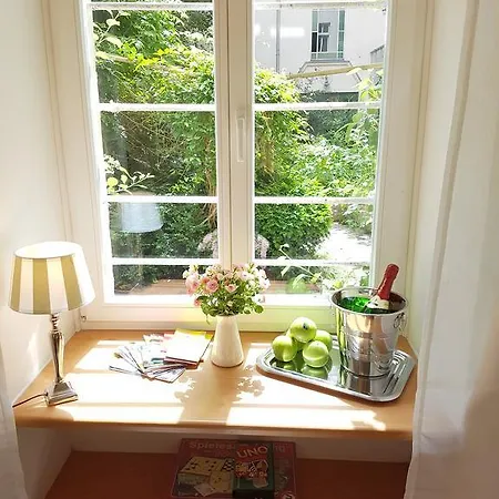 Gastein By Rockchair Apartments L Superhost Status L 2 Bedrooms Boxspringbeds 1,5 Bathrooms - Cozy Family & Business Flair Welcomes You! Berlin Exterior photo