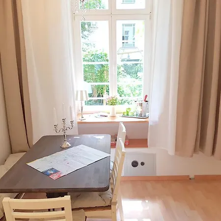 Gastein By Rockchair Apartments L Superhost Status L 2 Bedrooms Boxspringbeds 1,5 Bathrooms - Cozy Family & Business Flair Welcomes You! Berlin Exterior photo